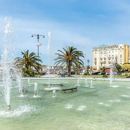 Апартаменты Cute Flat Near The With Parking *